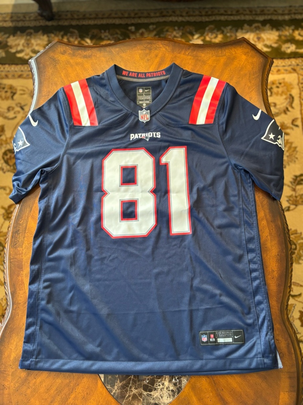 New England Patriots Legend Randy Moss Men’s Jersey Size Large
